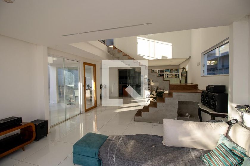 Casa, 3 quartos, 350 m² - Foto 1
