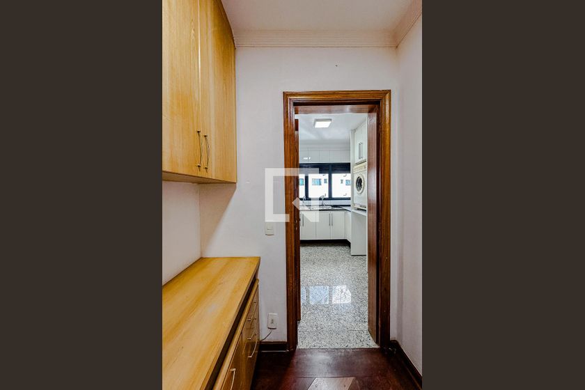 Apartamento, 3 quartos, 220 m² - Foto 139