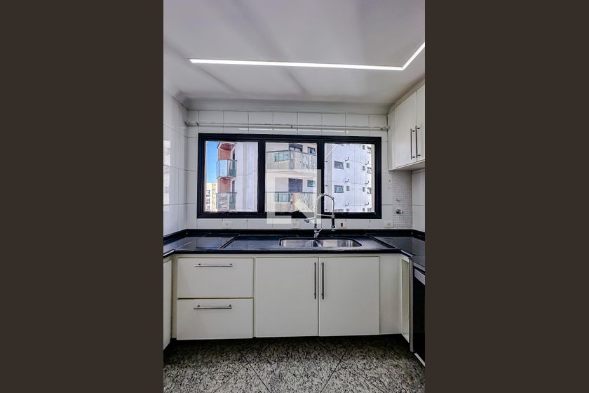 Apartamento, 3 quartos, 220 m² - Foto 121