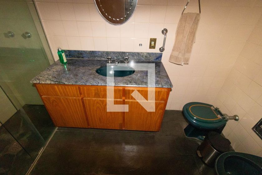 Casa à Venda - Nova Campinas, 3 Quartos,  695 m2 em , Campinas - sp | SoloBR