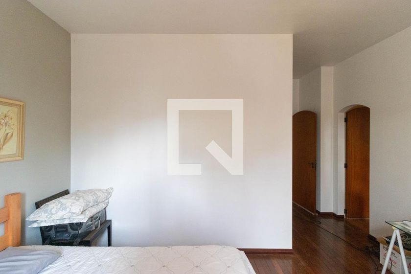 Casa à Venda - Nova Campinas, 3 Quartos,  695 m2 em , Campinas - sp | SoloBR