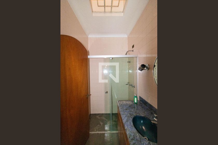 Casa à Venda - Nova Campinas, 3 Quartos,  695 m2 em , Campinas - sp | SoloBR