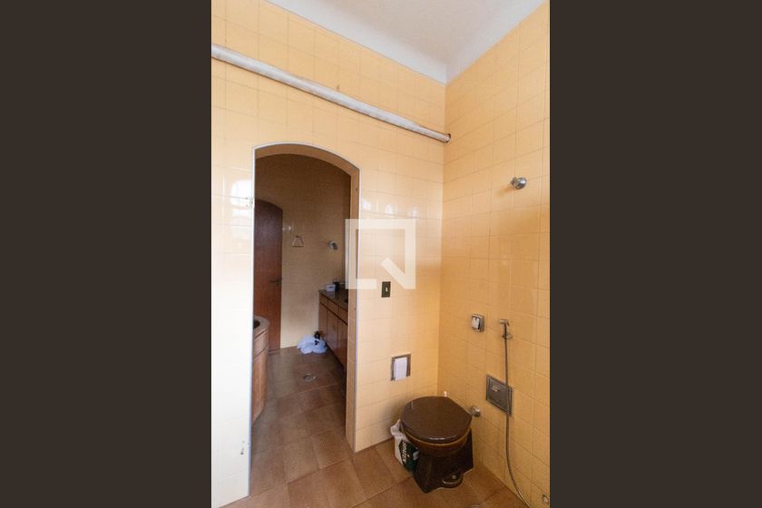 Casa à Venda - Nova Campinas, 3 Quartos,  695 m2 em , Campinas - sp | SoloBR