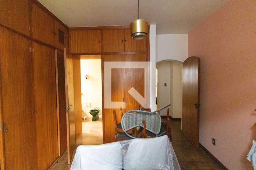 Casa à Venda - Nova Campinas, 3 Quartos,  695 m2 em , Campinas - sp | SoloBR