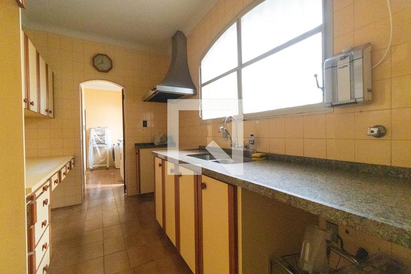 Casa à Venda - Nova Campinas, 3 Quartos,  695 m2 em , Campinas - sp | SoloBR