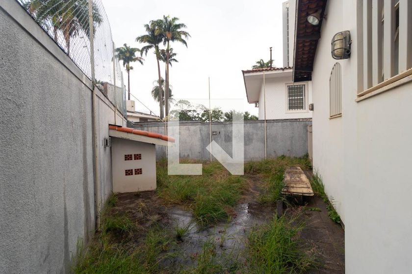 Casa à Venda - Nova Campinas, 3 Quartos,  695 m2 em , Campinas - sp | SoloBR