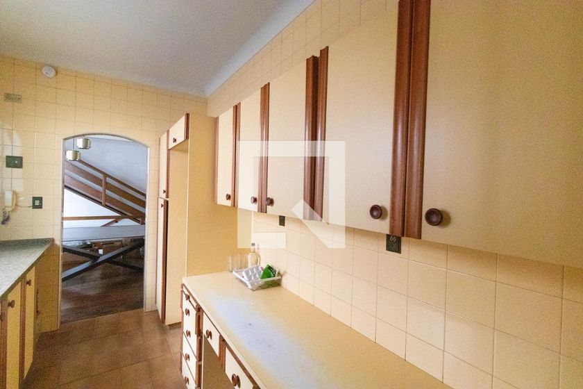 Casa à Venda - Nova Campinas, 3 Quartos,  695 m2 em , Campinas - sp | SoloBR