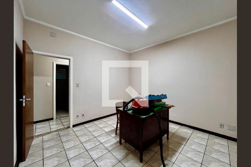 Casa à Venda - Taquaral, 4 Quartos,  320 m2 em , Campinas - sp | SoloBR