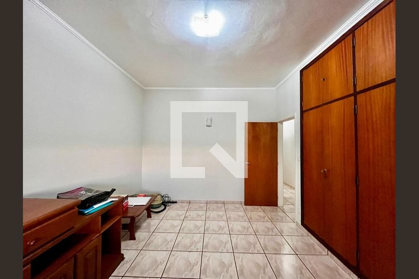 Casa à Venda - Taquaral, 4 Quartos,  320 m2 em , Campinas - sp | SoloBR