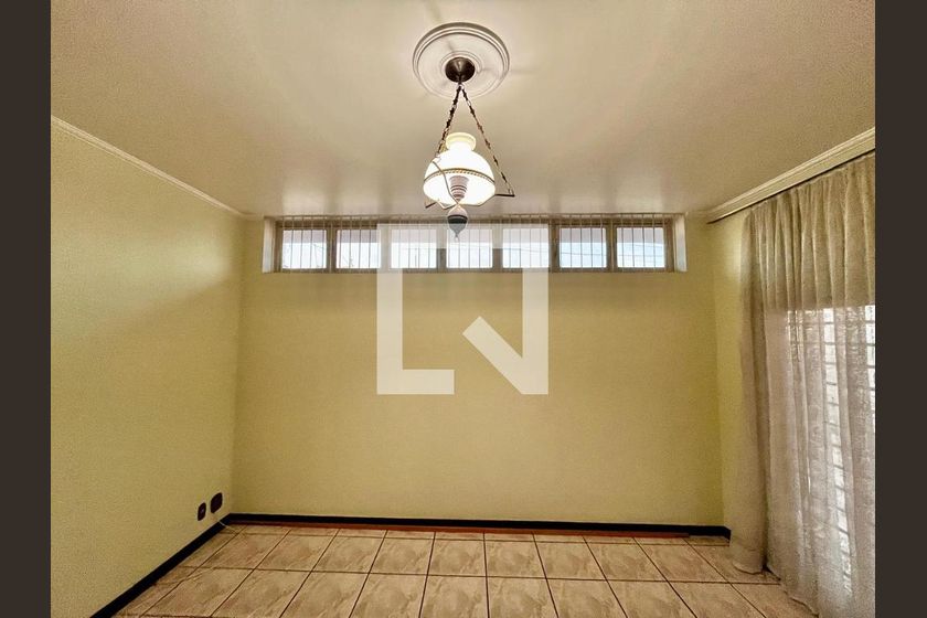 Casa à Venda - Taquaral, 4 Quartos,  320 m2 em , Campinas - sp | SoloBR