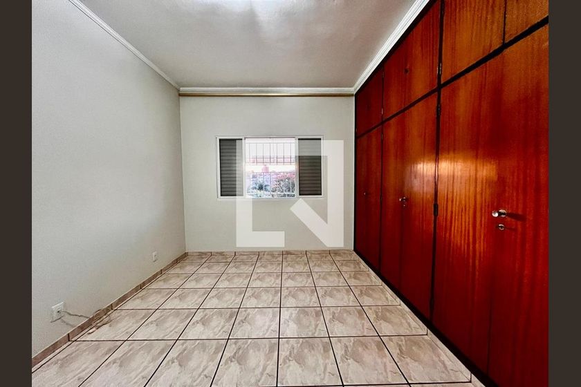 Casa à Venda - Taquaral, 4 Quartos,  320 m2 em , Campinas - sp | SoloBR