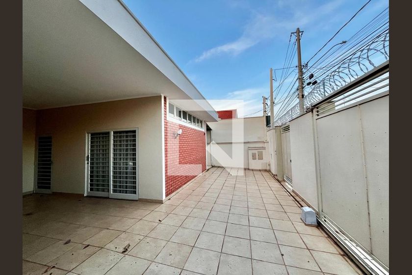 Casa à Venda - Taquaral, 4 Quartos,  320 m2 em , Campinas - sp | SoloBR