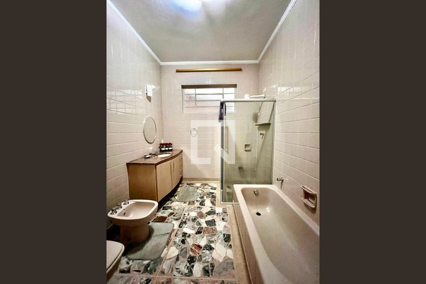 Casa à Venda - Taquaral, 4 Quartos,  320 m2 em , Campinas - sp | SoloBR