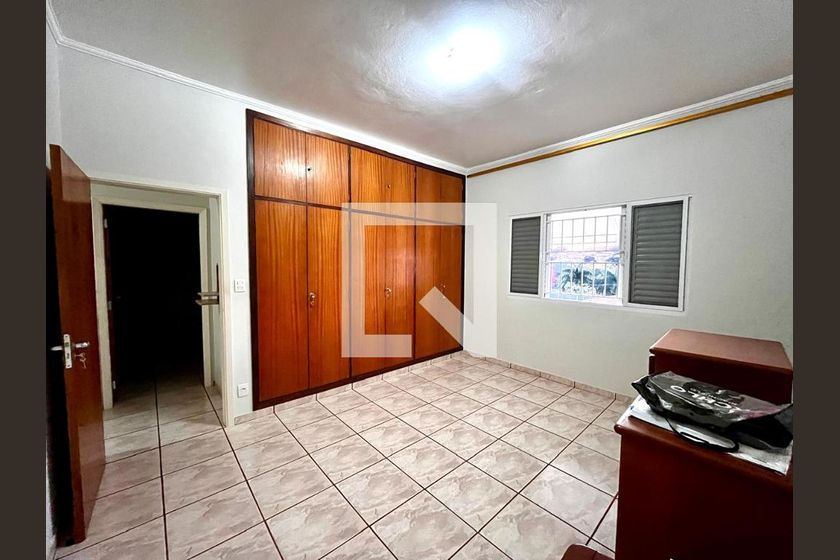 Casa à Venda - Taquaral, 4 Quartos,  320 m2 em , Campinas - sp | SoloBR