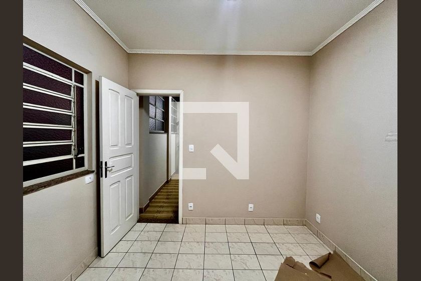 Casa à Venda - Taquaral, 4 Quartos,  320 m2 em , Campinas - sp | SoloBR