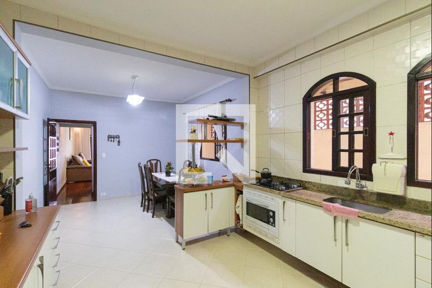 Casa, 3 quartos, 237 m² - Foto 49