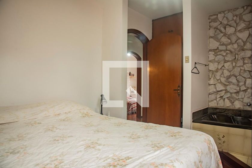 Casa, 5 quartos, 320 m² - Foto 47