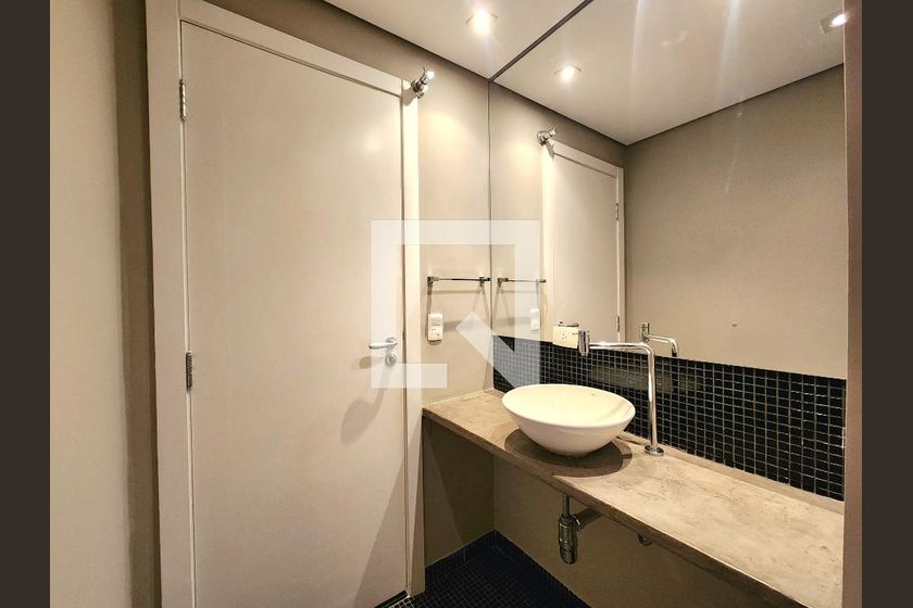 Apartamento, 3 quartos, 240 m² - Foto 31