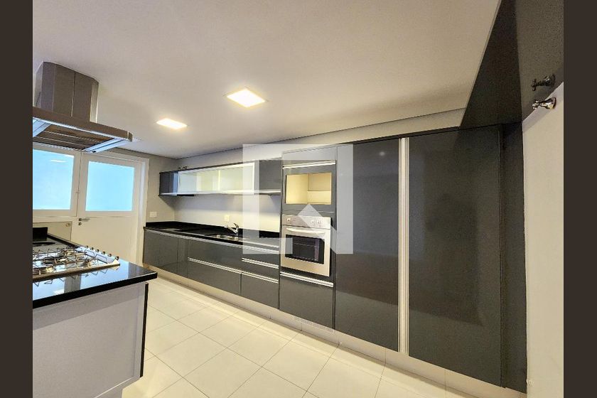 Apartamento, 3 quartos, 240 m² - Foto 119