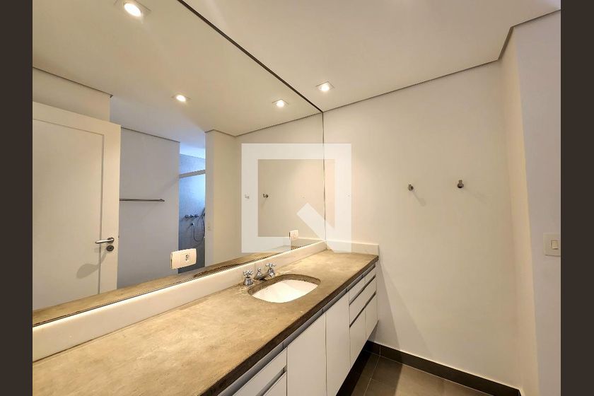 Apartamento, 3 quartos, 240 m² - Foto 81