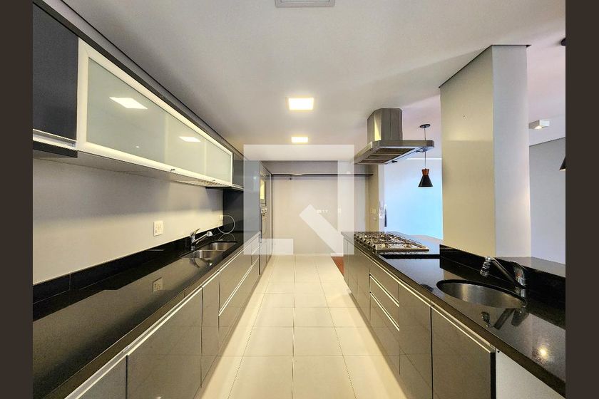 Apartamento, 3 quartos, 240 m² - Foto 123