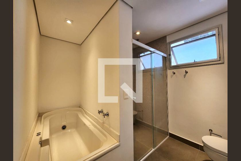 Apartamento, 3 quartos, 240 m² - Foto 97
