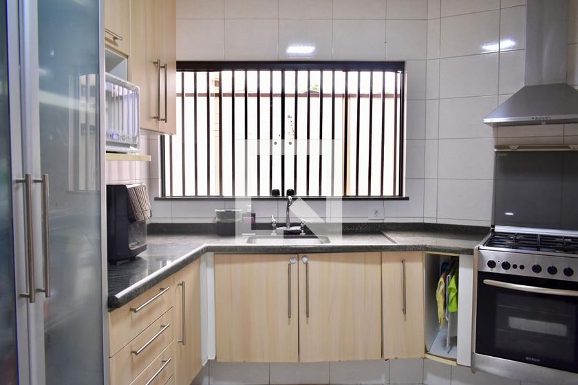 Casa, 3 quartos, 211 m² - Foto 77