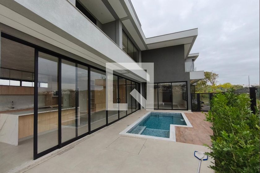 Casa à Venda - Swiss Park, 4 Quartos,  313 m2 em , Campinas - sp | SoloBR