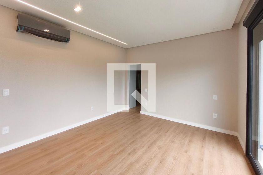 Casa à Venda - Swiss Park, 4 Quartos,  313 m2 em , Campinas - sp | SoloBR