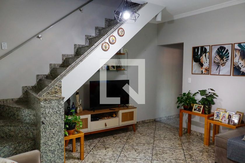 Casa, 3 quartos, 184 m² - Foto 1