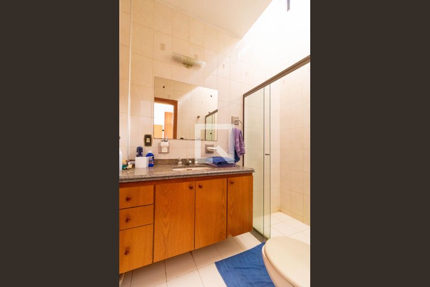 Casa à Venda - Guanabara, 5 Quartos,  450 m2 em , Campinas - sp | SoloBR