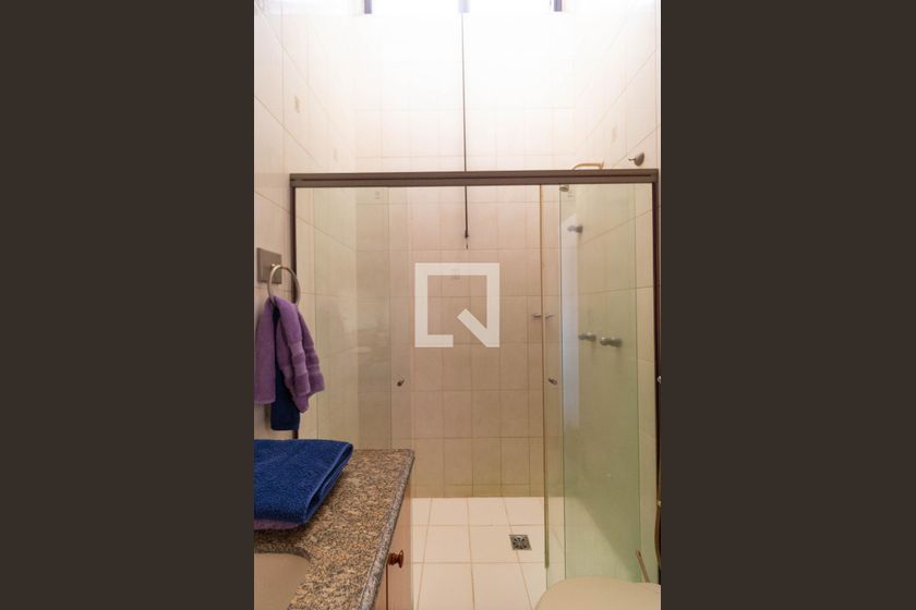 Casa à Venda - Guanabara, 5 Quartos,  450 m2 em , Campinas - sp | SoloBR