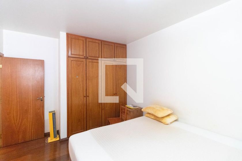 Casa à Venda - Guanabara, 5 Quartos,  450 m2 em , Campinas - sp | SoloBR