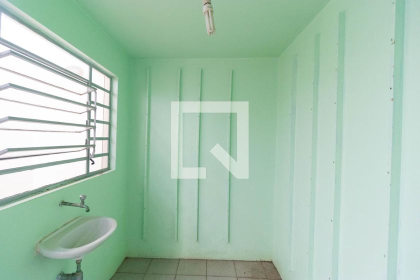 Casa à Venda - Guanabara, 5 Quartos,  450 m2 em , Campinas - sp | SoloBR