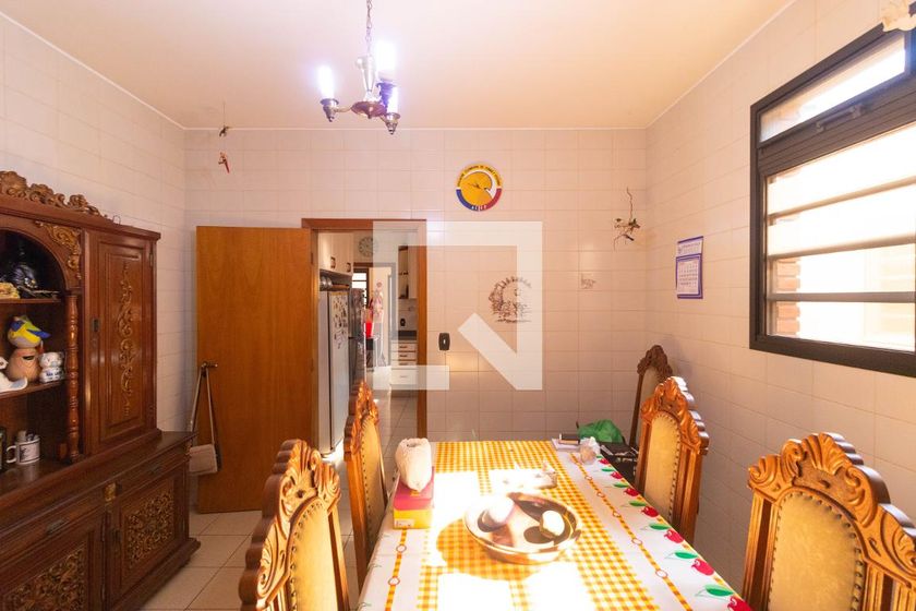 Casa à Venda - Guanabara, 5 Quartos,  450 m2 em , Campinas - sp | SoloBR
