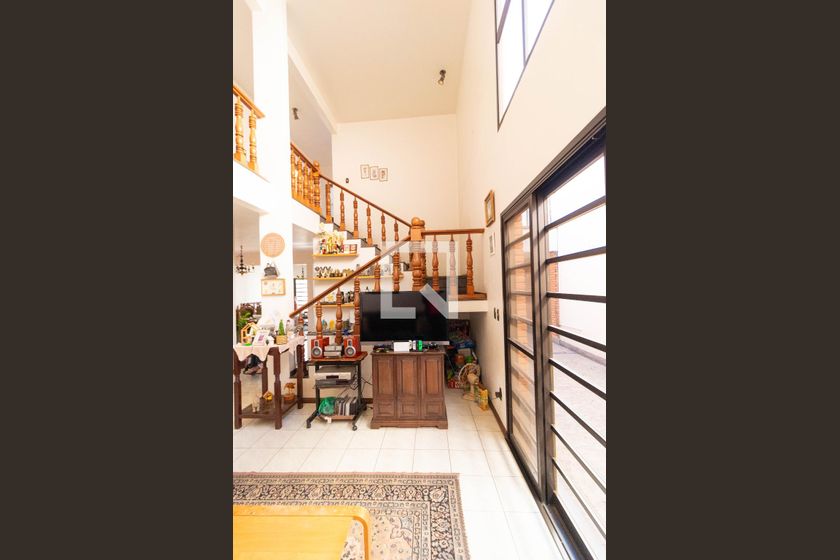 Casa à Venda - Guanabara, 5 Quartos,  450 m2 em , Campinas - sp | SoloBR