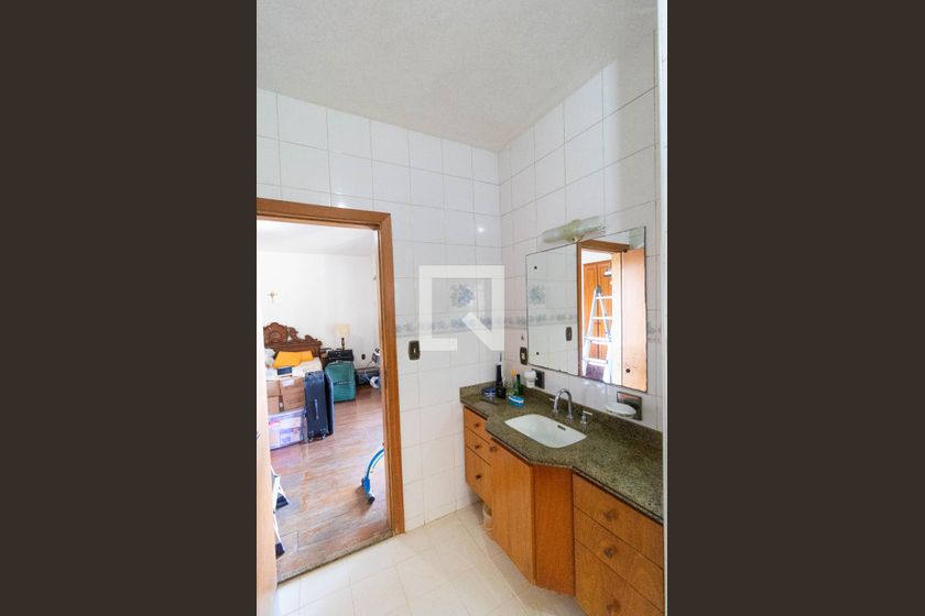 Casa à Venda - Guanabara, 5 Quartos,  450 m2 em , Campinas - sp | SoloBR