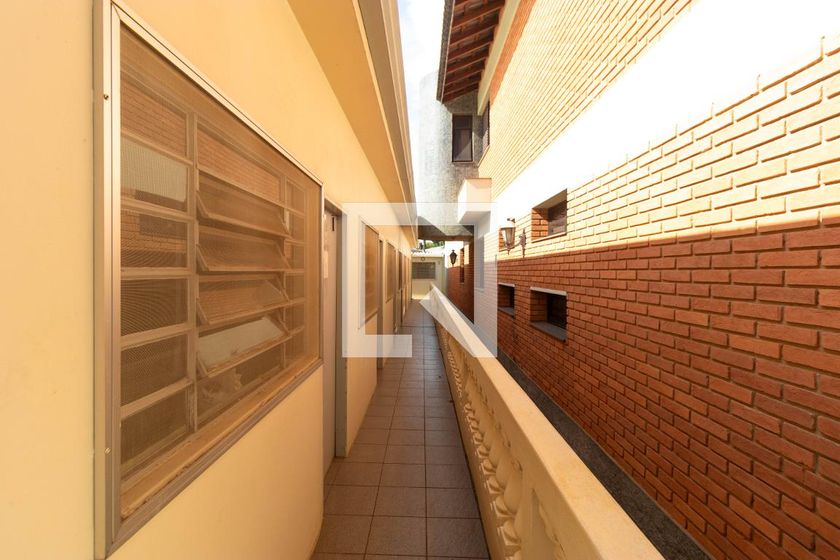 Casa à Venda - Guanabara, 5 Quartos,  450 m2 em , Campinas - sp | SoloBR