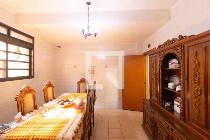 Casa à Venda - Guanabara, 5 Quartos,  450 m2 em , Campinas - sp | SoloBR