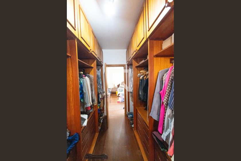 Casa à Venda - Guanabara, 5 Quartos,  450 m2 em , Campinas - sp | SoloBR
