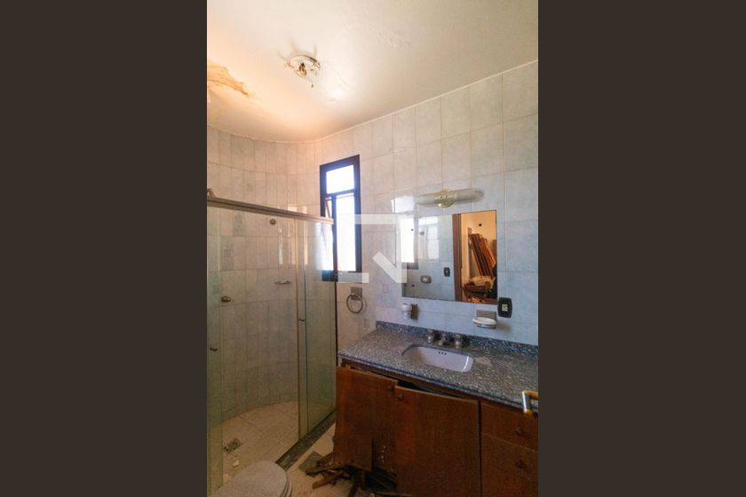 Casa à Venda - Guanabara, 5 Quartos,  450 m2 em , Campinas - sp | SoloBR