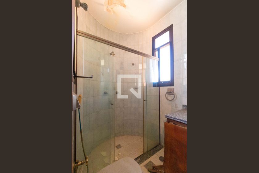 Casa à Venda - Guanabara, 5 Quartos,  450 m2 em , Campinas - sp | SoloBR