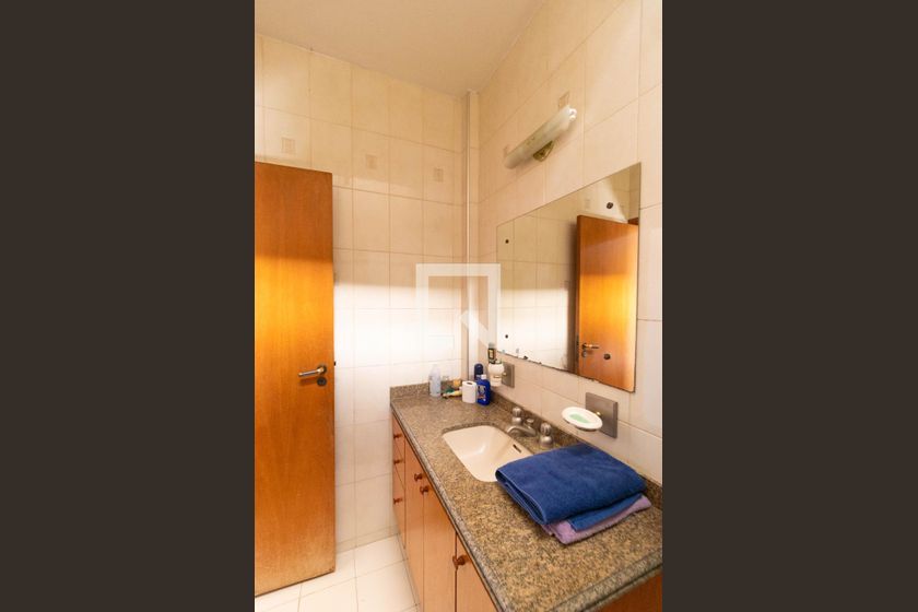 Casa à Venda - Guanabara, 5 Quartos,  450 m2 em , Campinas - sp | SoloBR