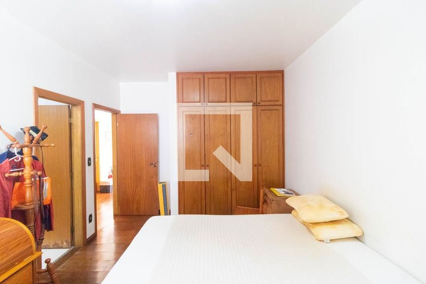 Casa à Venda - Guanabara, 5 Quartos,  450 m2 em , Campinas - sp | SoloBR