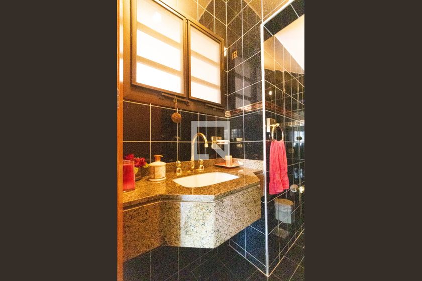 Casa à Venda - Guanabara, 5 Quartos,  450 m2 em , Campinas - sp | SoloBR