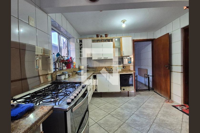 Casa, 4 quartos, 320 m² - Foto 79
