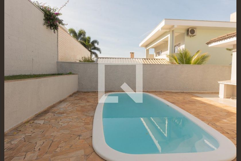 Casa à Venda - Swiss Park, 4 Quartos,  250 m2 em , Campinas - sp | SoloBR