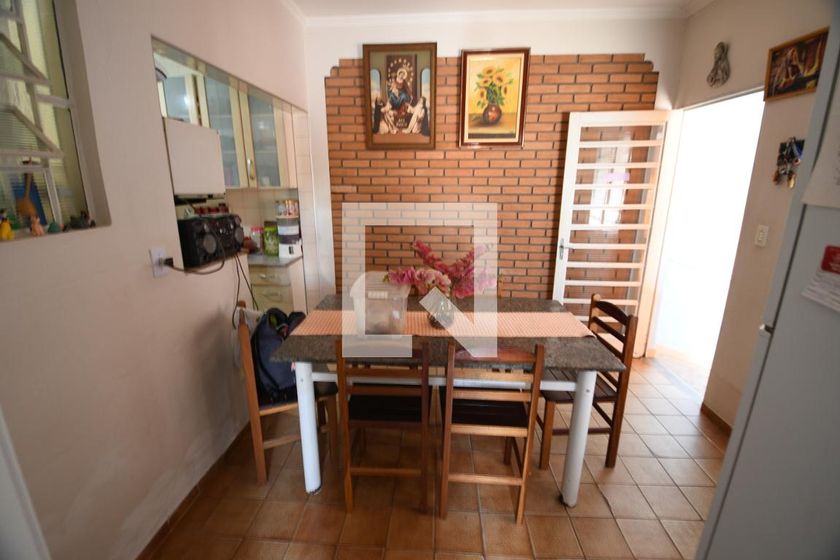 Casa à Venda - Jardim Flamboyant, 2 Quartos,  100 m2 em , Campinas - sp | SoloBR