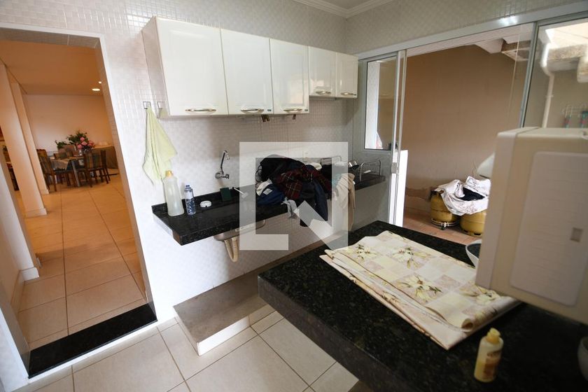 Casa à Venda - Jardim Chapadão, 5 Quartos,  450 m2 em , Campinas - sp | SoloBR