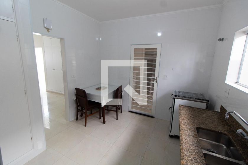 Casa à Venda - Jardim Chapadão, 4 Quartos,  212 m2 em , Campinas - sp | SoloBR